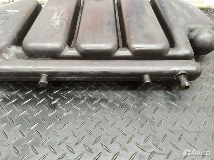 81061026115 Бачок расширительный