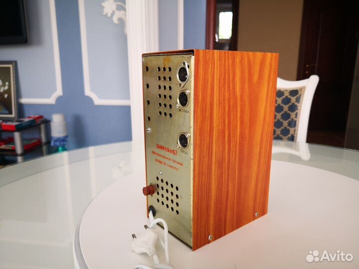 Блок управления цветомузыкой 