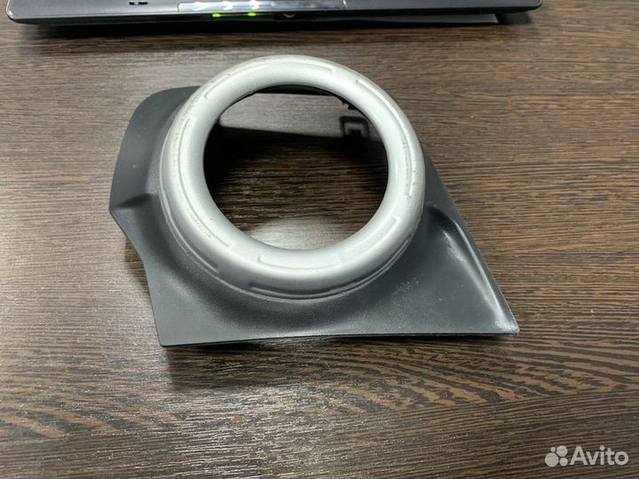 Решетка в бампер Mitsubishi L200 (KB)