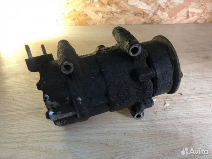 Компрессор кондиционера Peugeot 206 1.4 2008