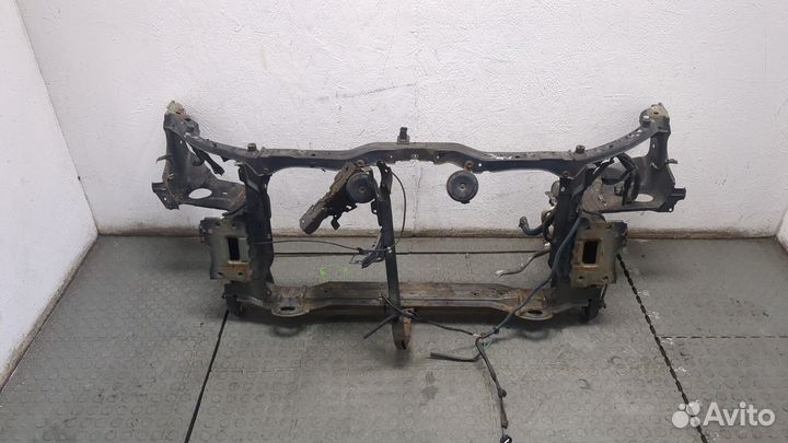 Рамка передняя Toyota Avensis 2, 2008