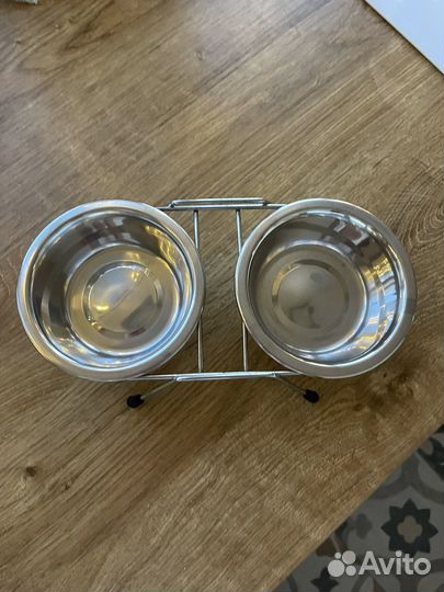 Миски для кошек на подставке