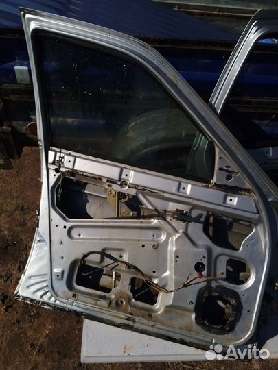 Для 2111 дверь. Лобовая. Криша