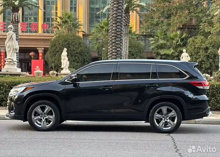 Toyota Highlander 2.0 AT, 2021, 56 000 км