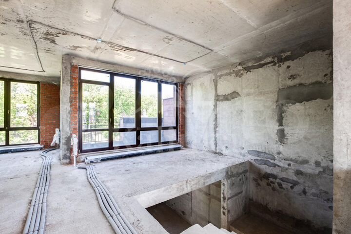 7-к. квартира, 353 м², 1/3 эт.