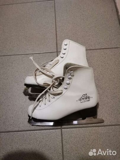 Коньки для девочки, р. 34