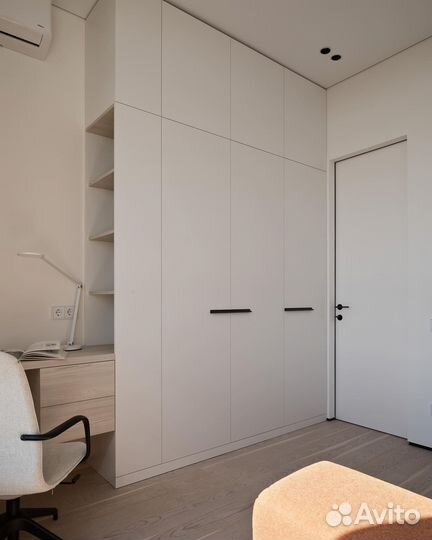 Шкаф распашной на заказ