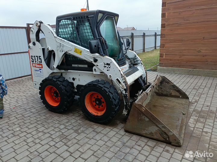 Мини-погрузчик Bobcat S175, 2010