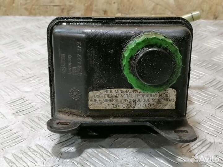 Бачок гидроусилителя Audi 80/90 1986 1991