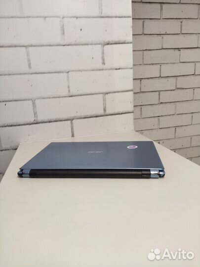 Игровой ноутбук Acer i3 + GT620M (1gb) \ Кредит\