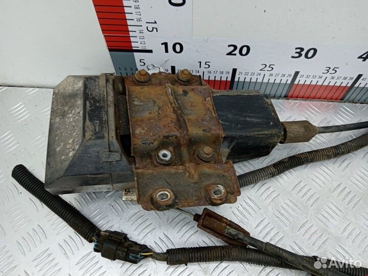 Блок управления стояночным тормозом Opel Antara