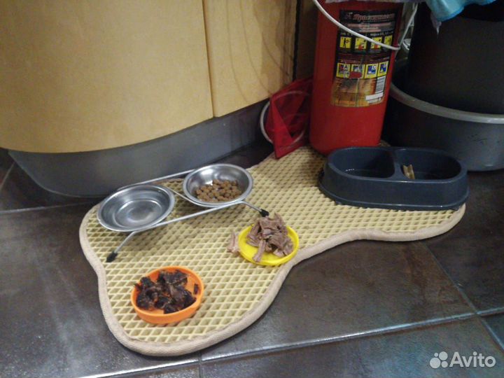 Коврик под миску / Коврик для животных EVA (эва)