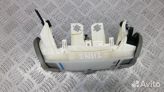 Блок управления печки и климат-контроля toyota ayg