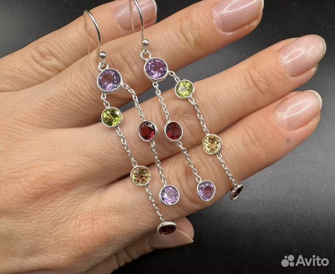 Серьги длинные с самоцветами