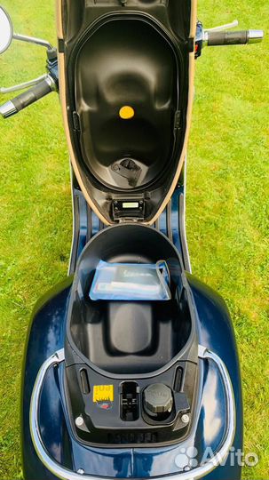 Vespa 250 GTS