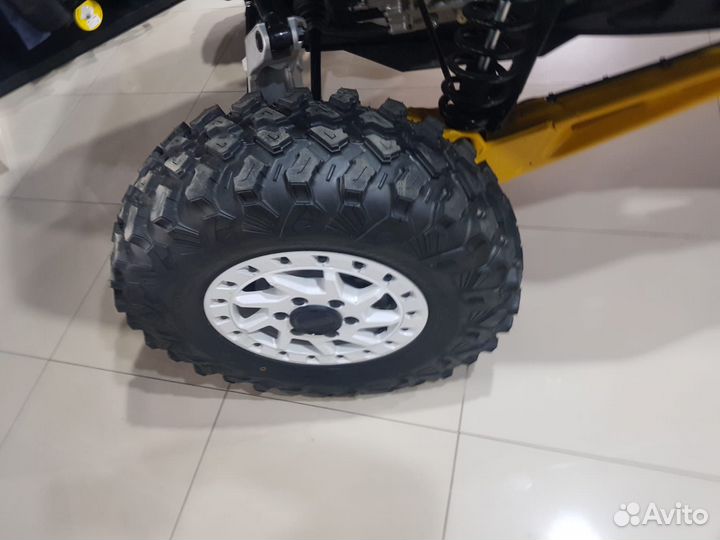 Can-am Maverick R X RS DCT With Smart-Shox