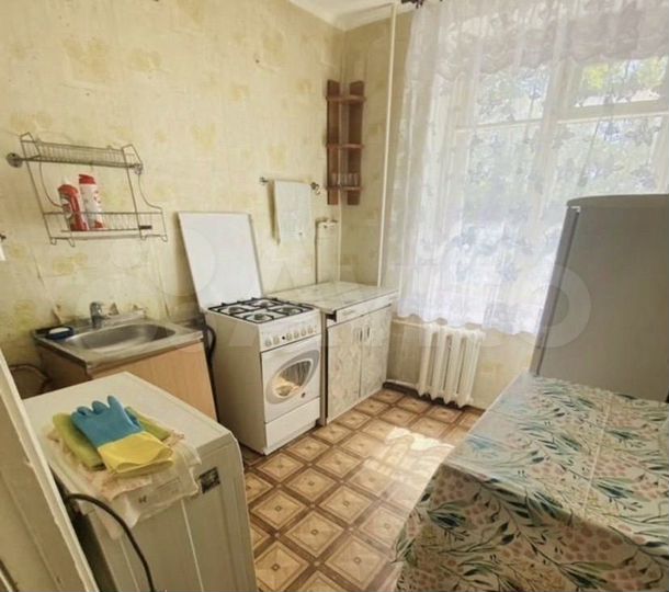 4-к. квартира, 30 м², 2/4 эт.