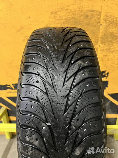 Yokohama Ice Guard IG35 215/60 R17