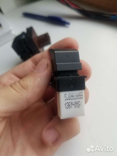 Кнопки стеклоподьемников шкода фабия 2