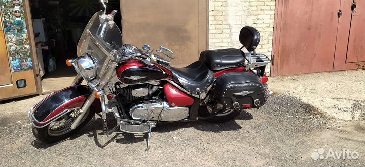 Suzuki vl800
