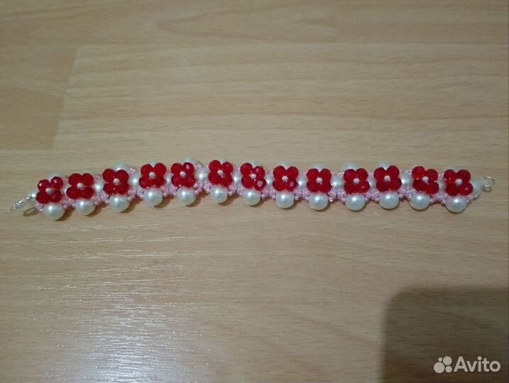 Браслеты ручной работы из бисера