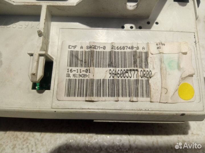 Дисплей компьютера Peugeot 206 2000 9646005377