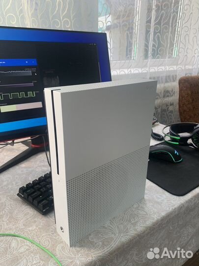 Xbox One s 1tb