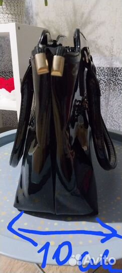Сумка женская лакированная