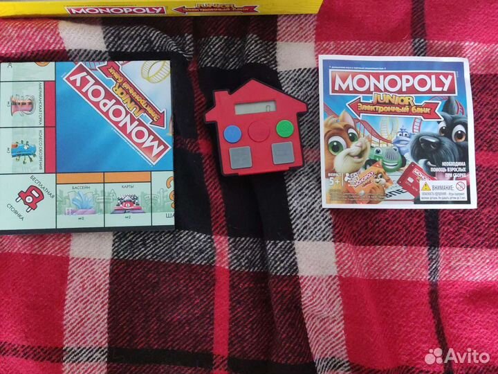 Игра монополия с банковскими картами