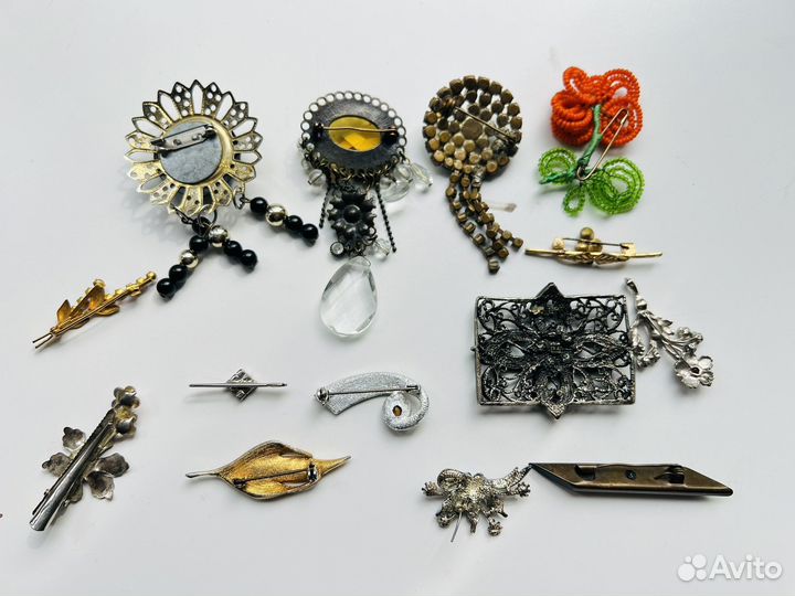 Бижутерия СССР Брошки