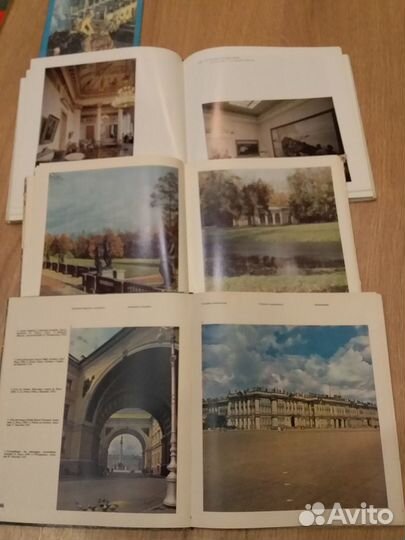 Путеводители по Петербургу и пригородам