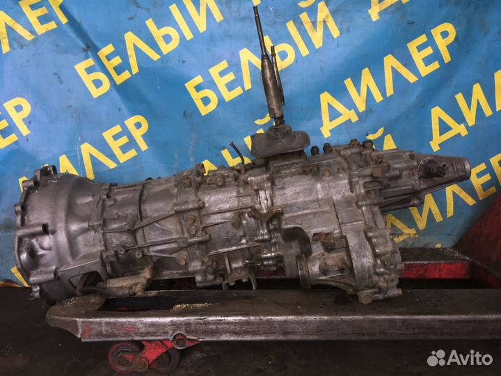 Коробка передач раздатка Mitsubishi Pajero 2 4M40