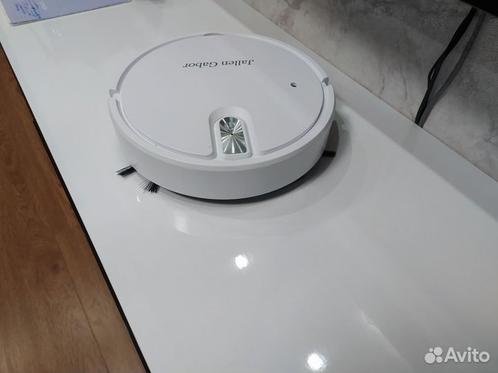 Робот пылесос