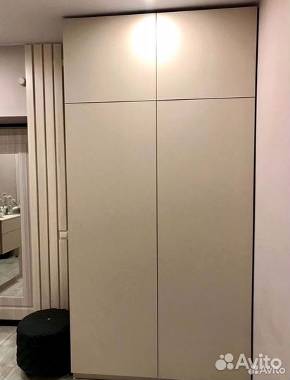 Шкафы в прихожую от мебельной фабрики
