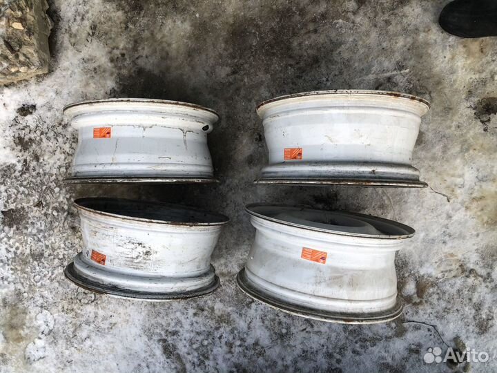 Продам диски r15
