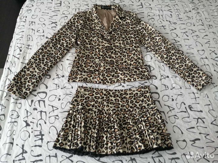 Продам костюм