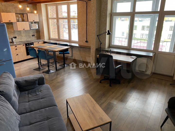 Квартира-студия, 60 м², 3/3 эт.