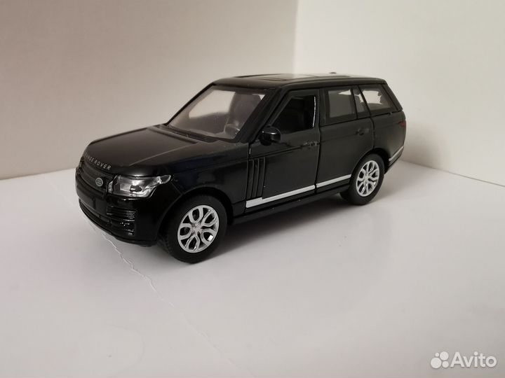 Модель Рендж Ровер