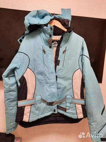 Костюм спортивный,лыжный