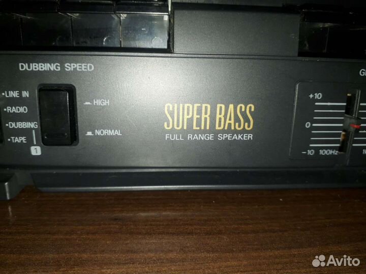 Магнитофон