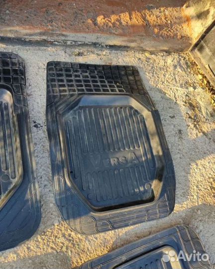 Универсальные резиновые коврики