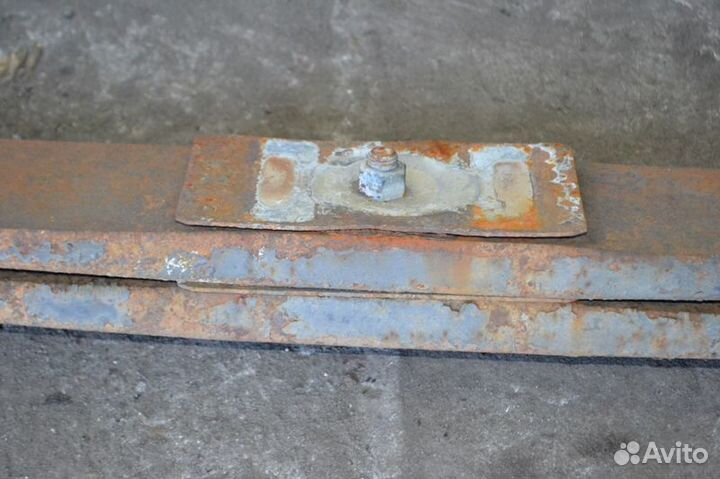 Рессора переднего моста, левая mercedes-benz Actros MP1 1835 (01.96-12.02)