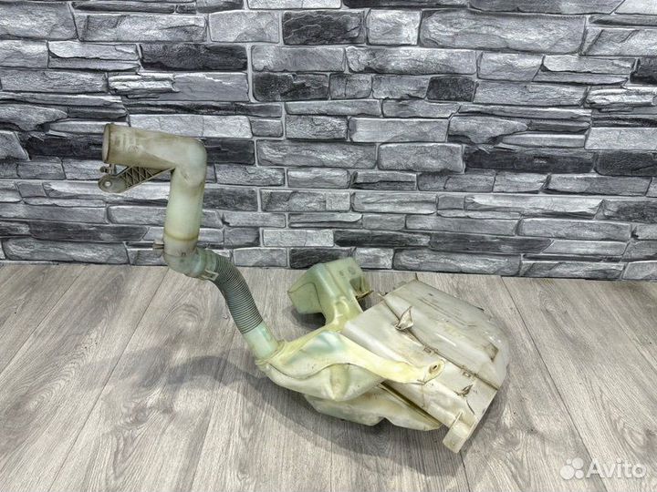 Бачок омывателя лобового стекла Ford Mondeo 4 2012