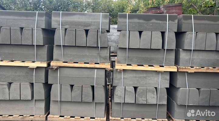 Бордюр от производителя в наличии