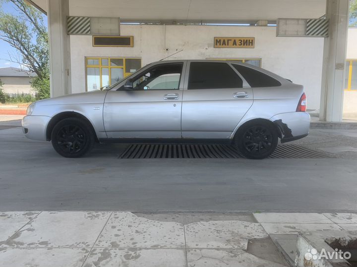 LADA Priora 1.6 МТ, 2012, битый, 300 000 км