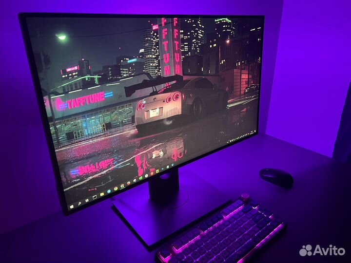 Безрамочный Монитор 4K Dell U2718Q IPS