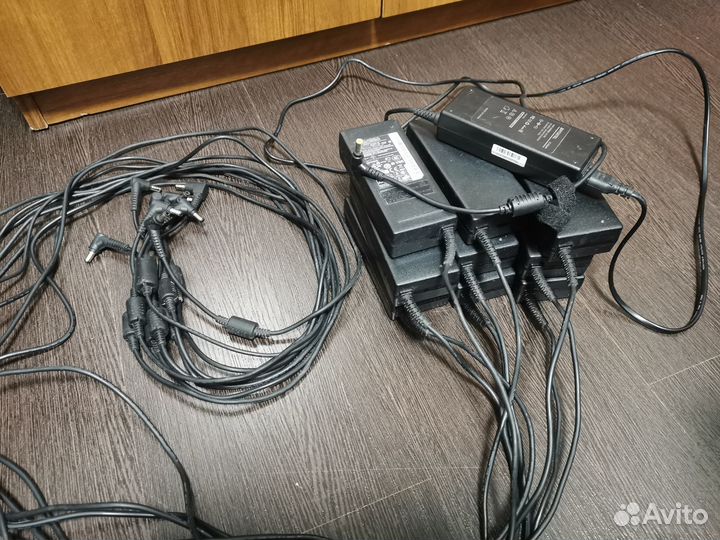 Блоки питания ноутбуков