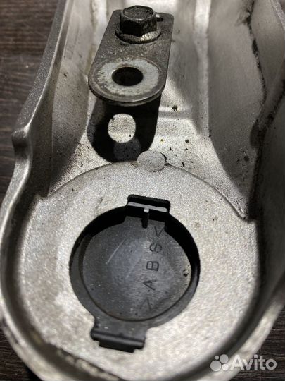 Левая накладка на раму для Yamaha MT-07 ABS