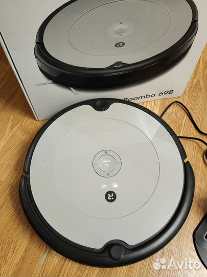 Робот пылесос irobot roomba 698
