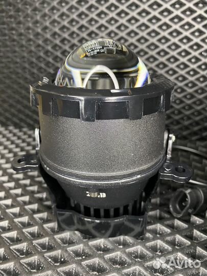 Противотуманки лазерные на Largus FL